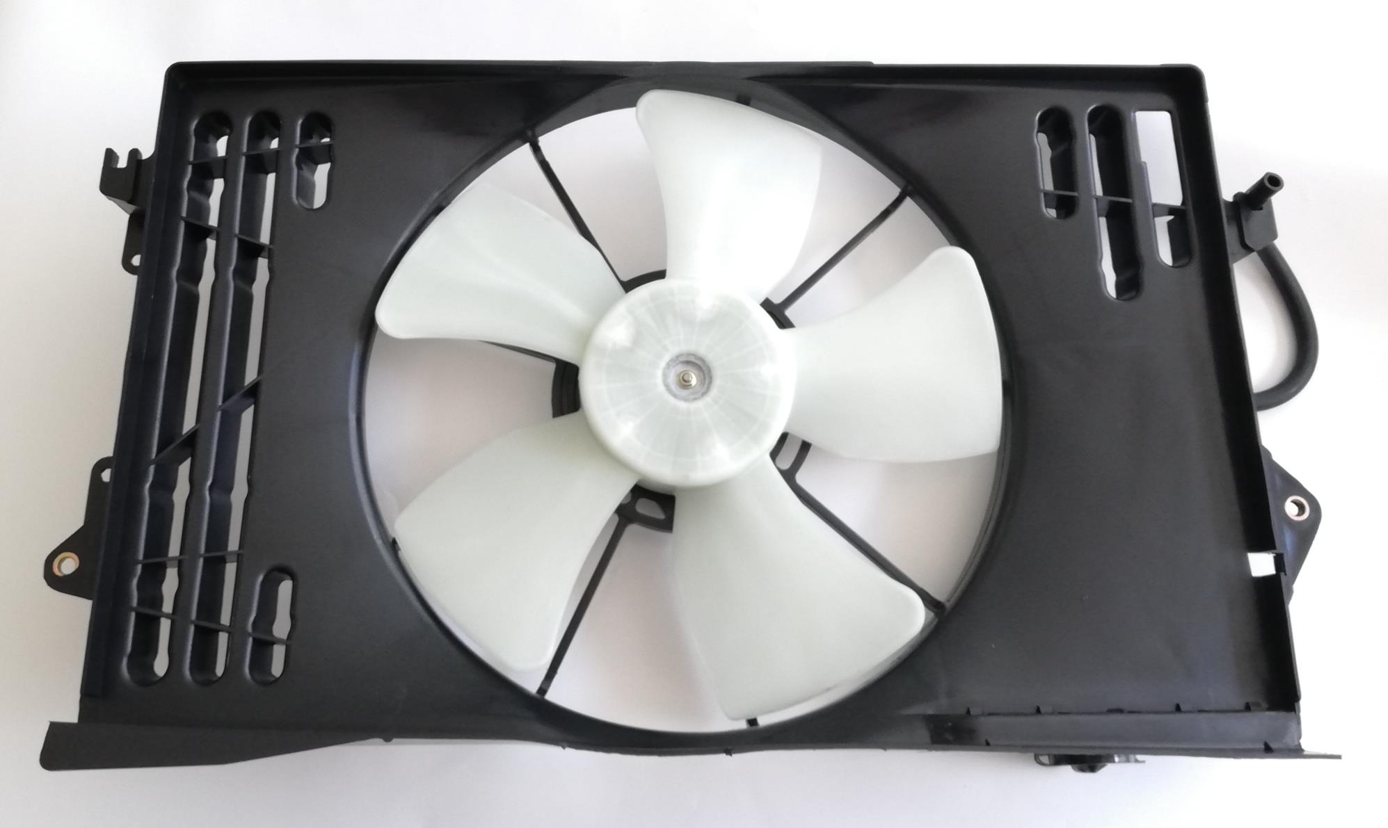 Fan Davlumbazı Corolla 2003-2007 Benzinli