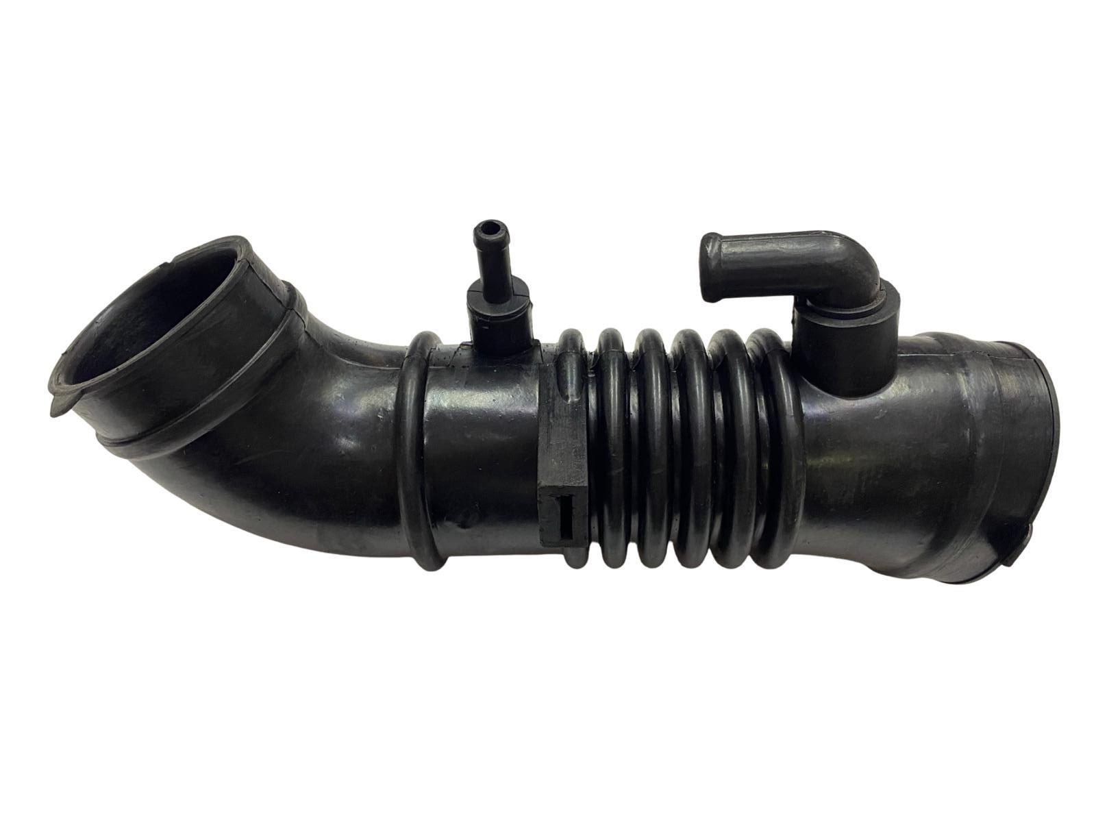 Hava Filtre Hortumu 323 1995-1998 1.8 Lantis
