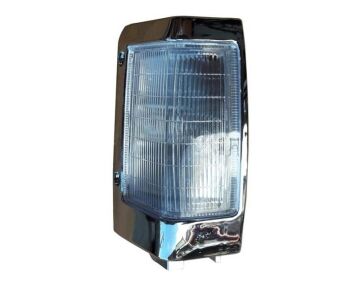 Sinyal Sağ Pick-Up 1990-1997 D21 Krom