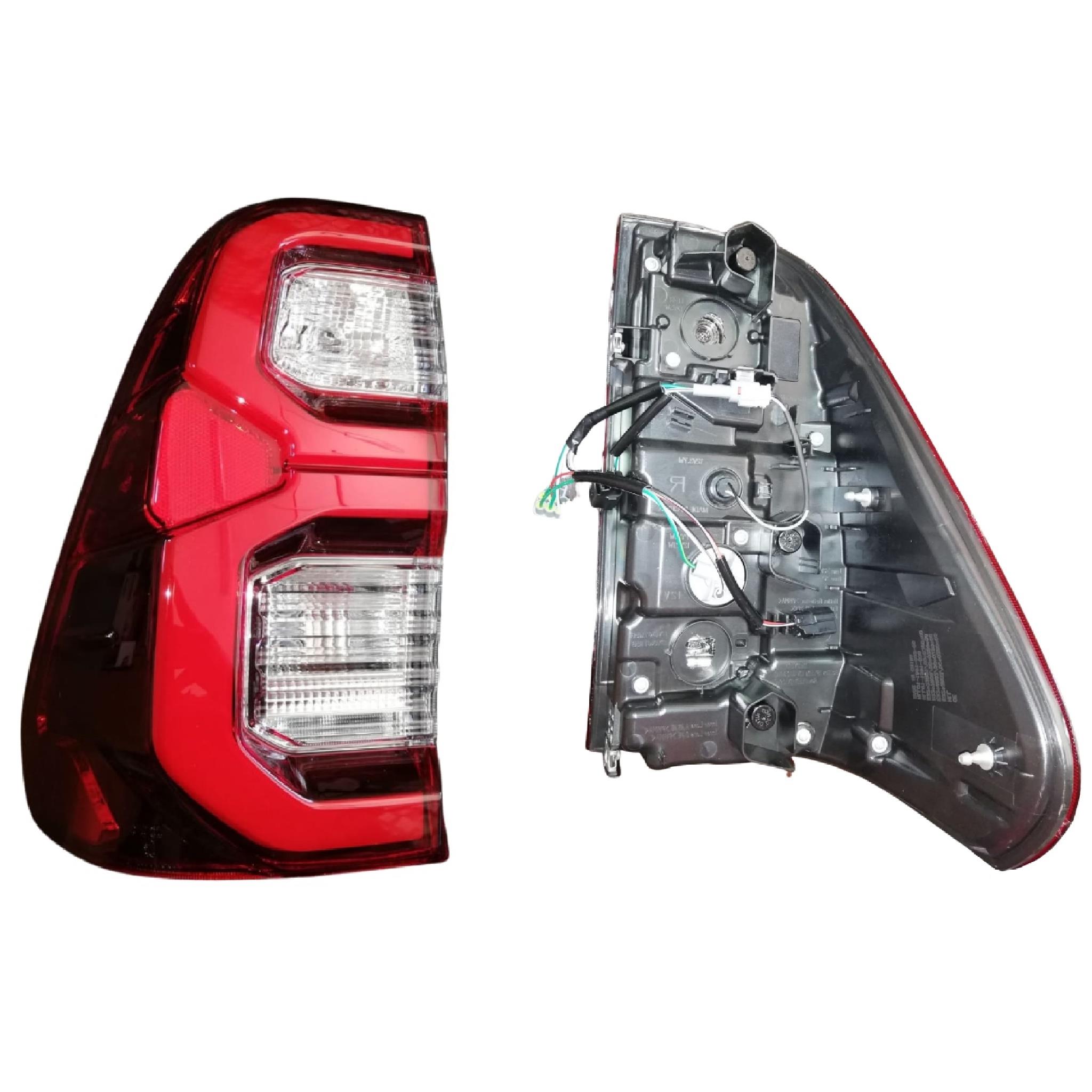 Stop Sol Hilux 2020-2023 Ledli
